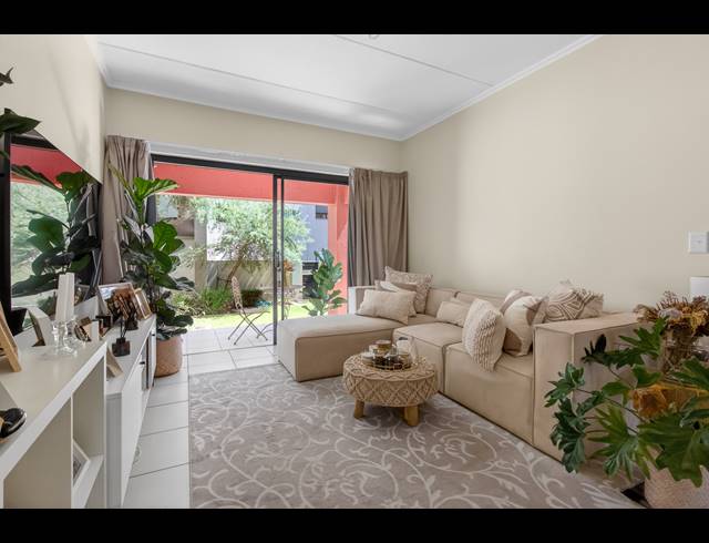 1 BEDROOM APARTMENT FOR SALE IN CRAIGAVON